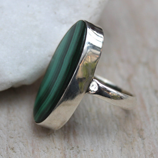 Malachite + 925 Sterling Silver Oval Ring