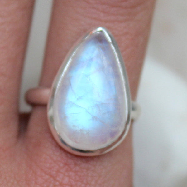 Rainbow Moonstone + 925 Silver Droplet Ring