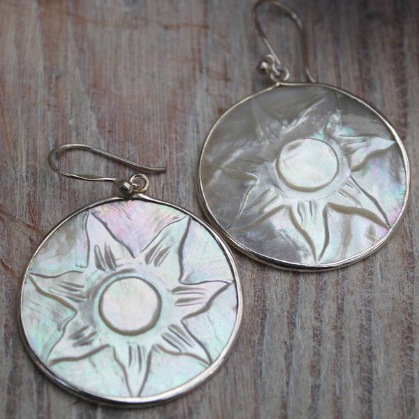 925 Sterling Silver Mother of Pearl Sun Earrings