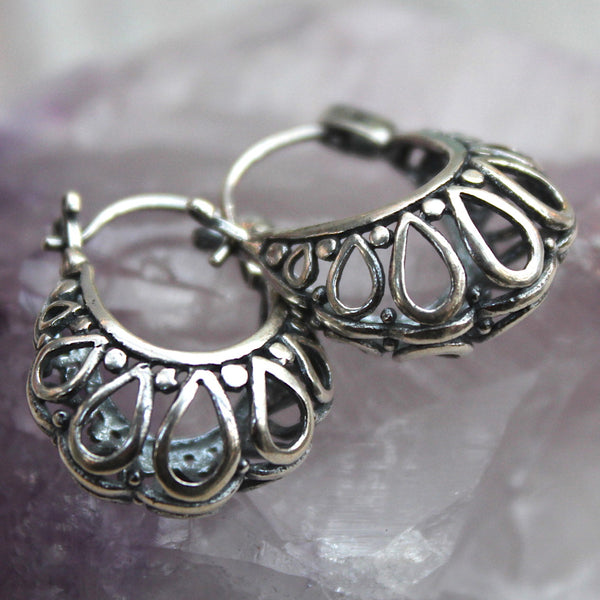 Mini Balinese Droplet Puff Hoops