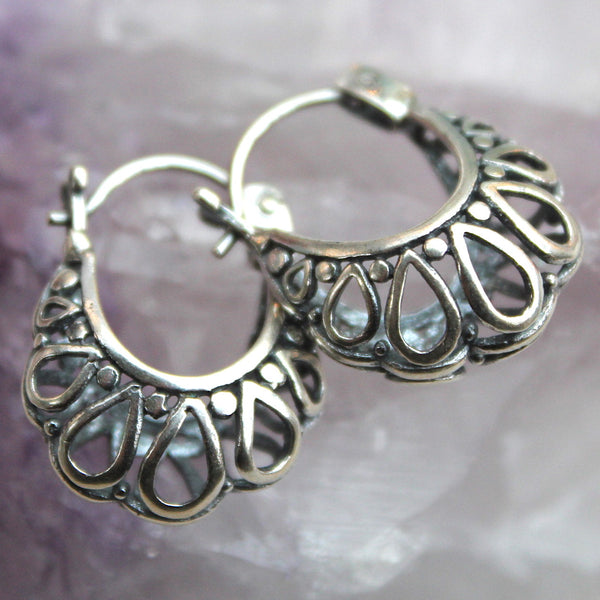 Mini Balinese Droplet Puff Hoops